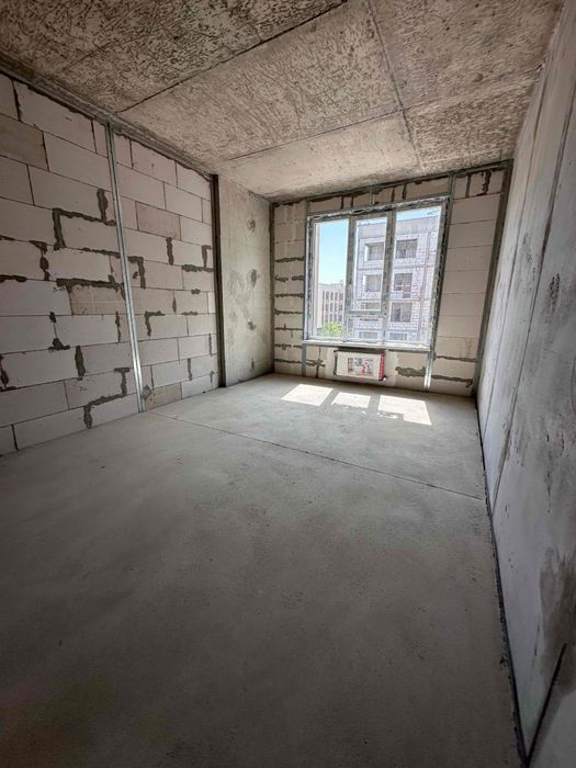 Продается квартира 2х комн 77м2 NRG Maftun makon ул А. Навоий