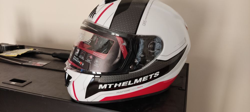 Casca moto noua Mt Helmets
