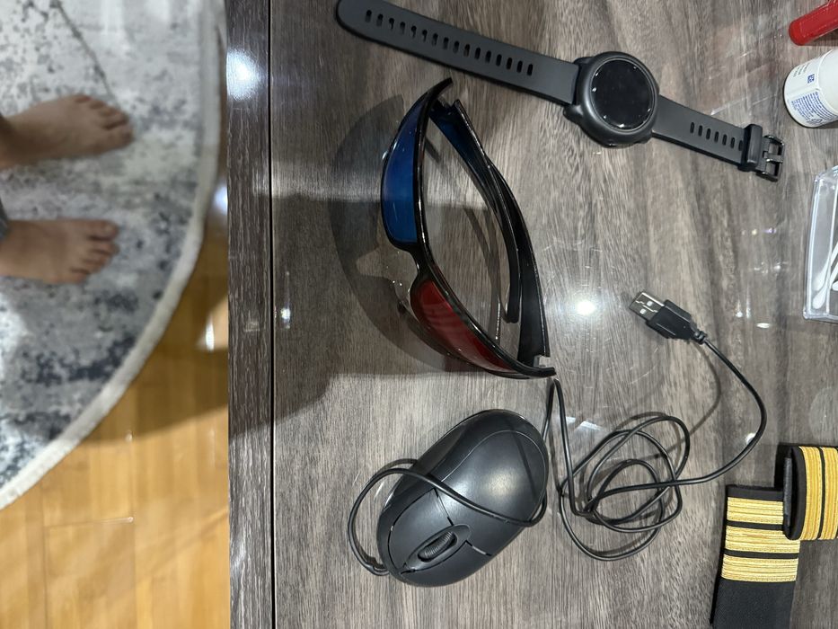 Продается 3 D очки и мышка