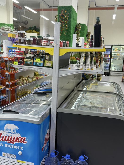 Продается стеллаж