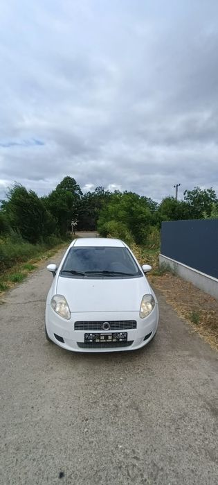 Vând FIAT punto 2008