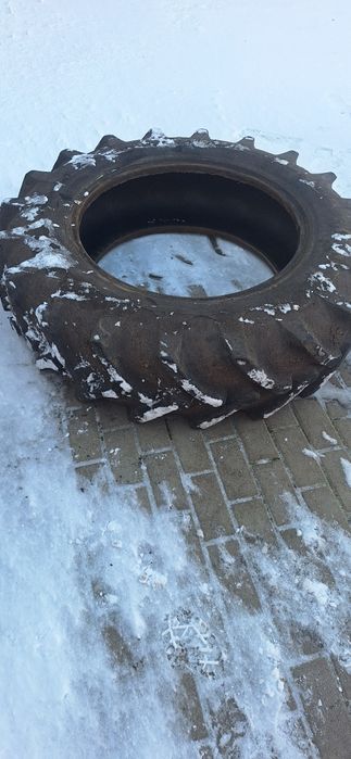 Anvelope tractor  13.6-28