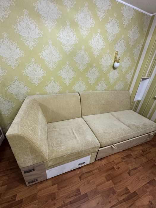 Мебель/кровати, диваны, шкафы