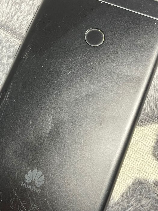 Huawei P9 Lite 3/32 4500 торг