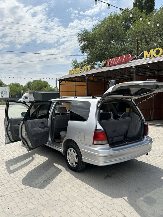 В продаже живая honda oddisey