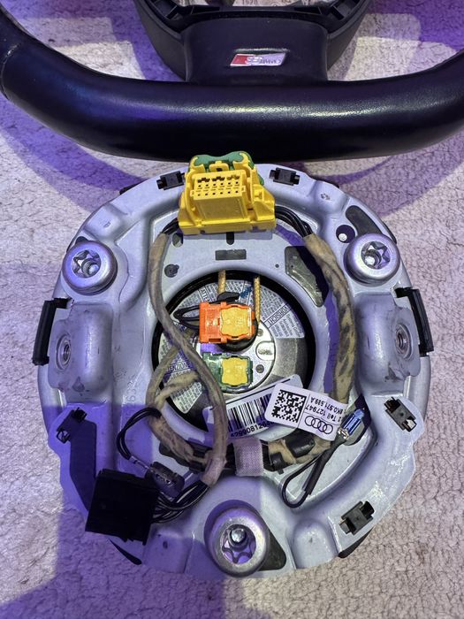 Волан за ауди а4 б8