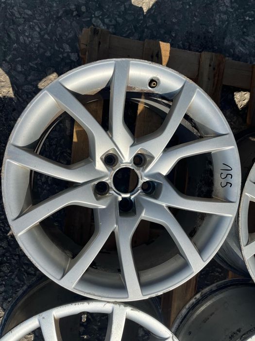 Оригинални джанти 18 Audi A4 A5 A6 8t0601025E 8.5j et29 ном 155 за боя