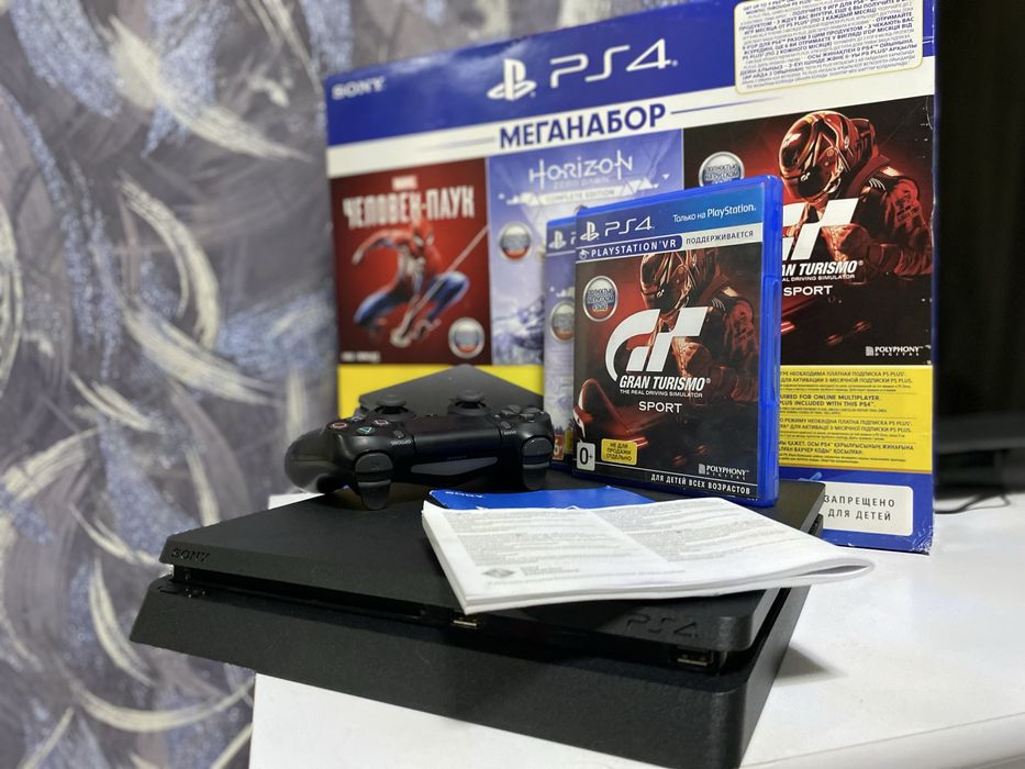 Продам пс4 слим/ps4 slim