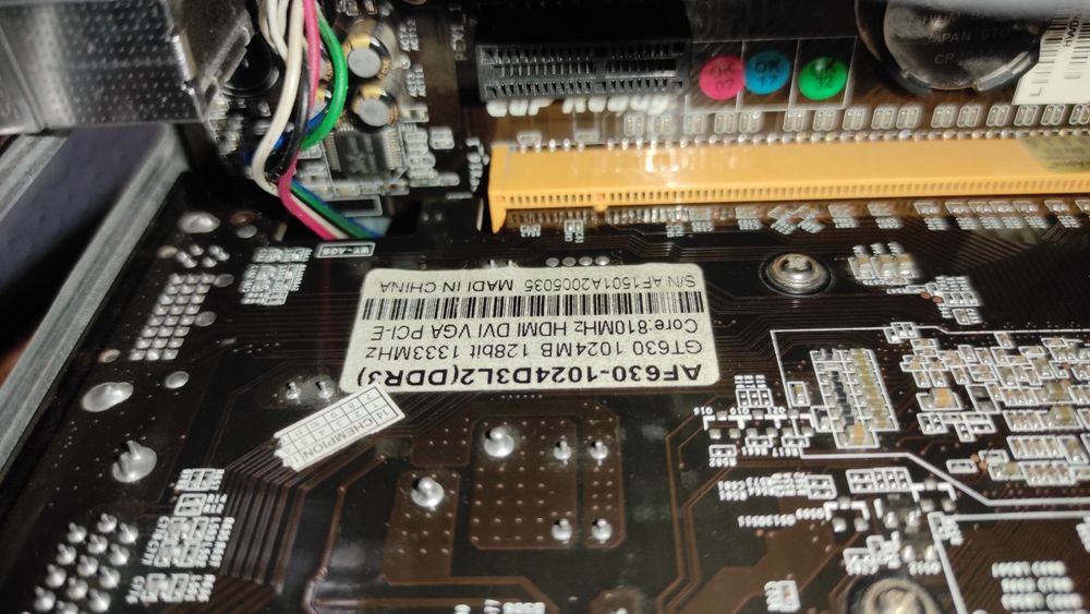 Полный комплект ПК: 16GB DDR3 RAM / i3-4130 / SSD 120 / Монитор 18.5"