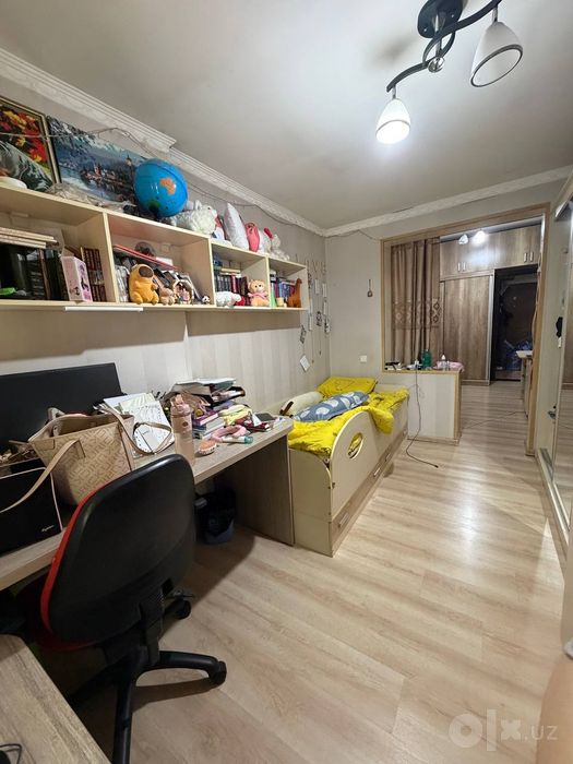 Срочно Продам квартиру Сергели 7 2/1/5 .