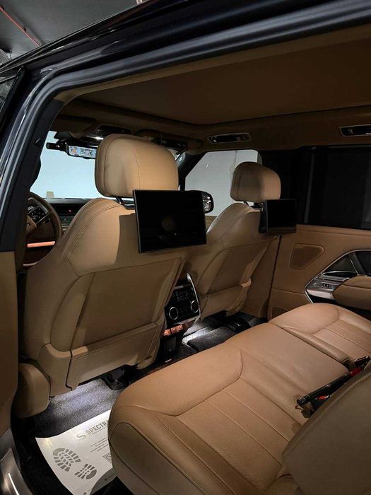 Продается Range Rover Model P360
