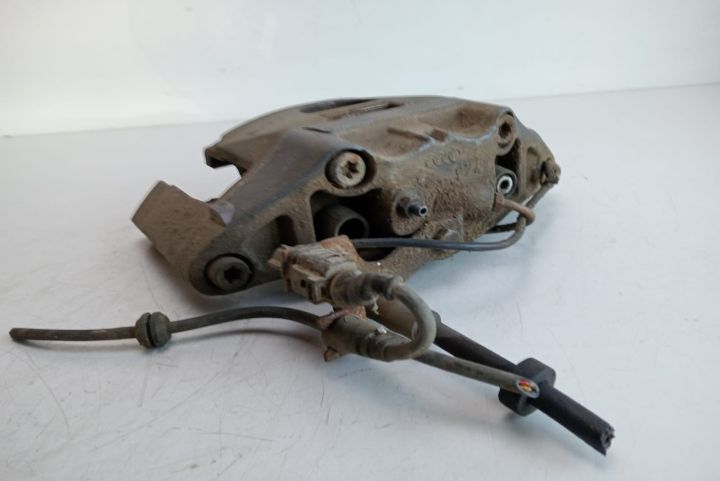 Etrier frana stanga fata Audi A6 4F/C6