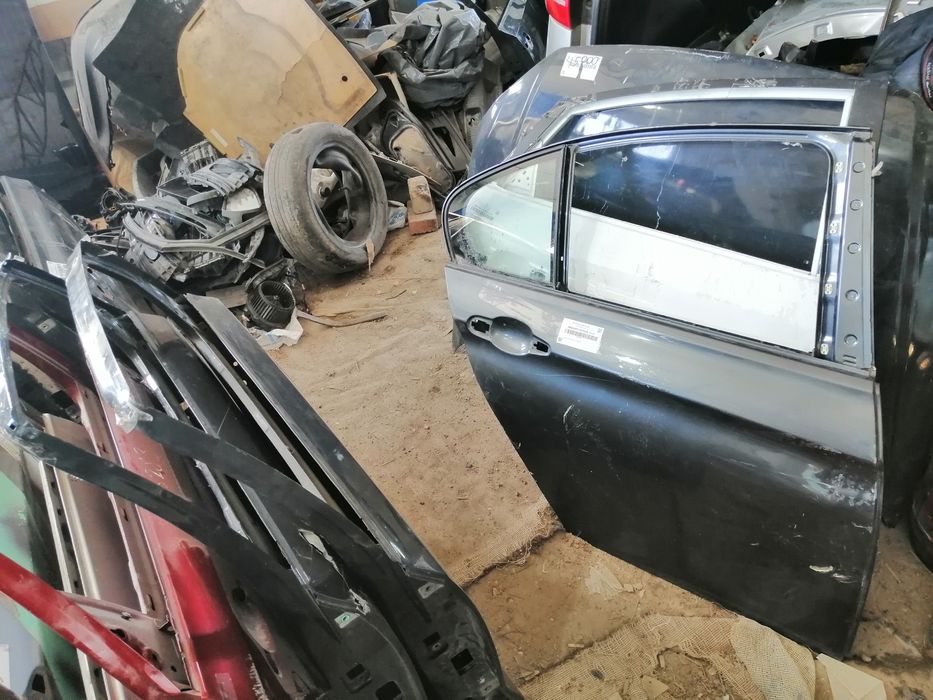 Дверь на BMW f30