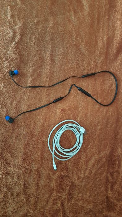 Casti  neckback Beats Flex