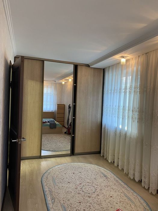 Сдаём 2 ух комнатную кв ,около Парка 28 Панфиловцев