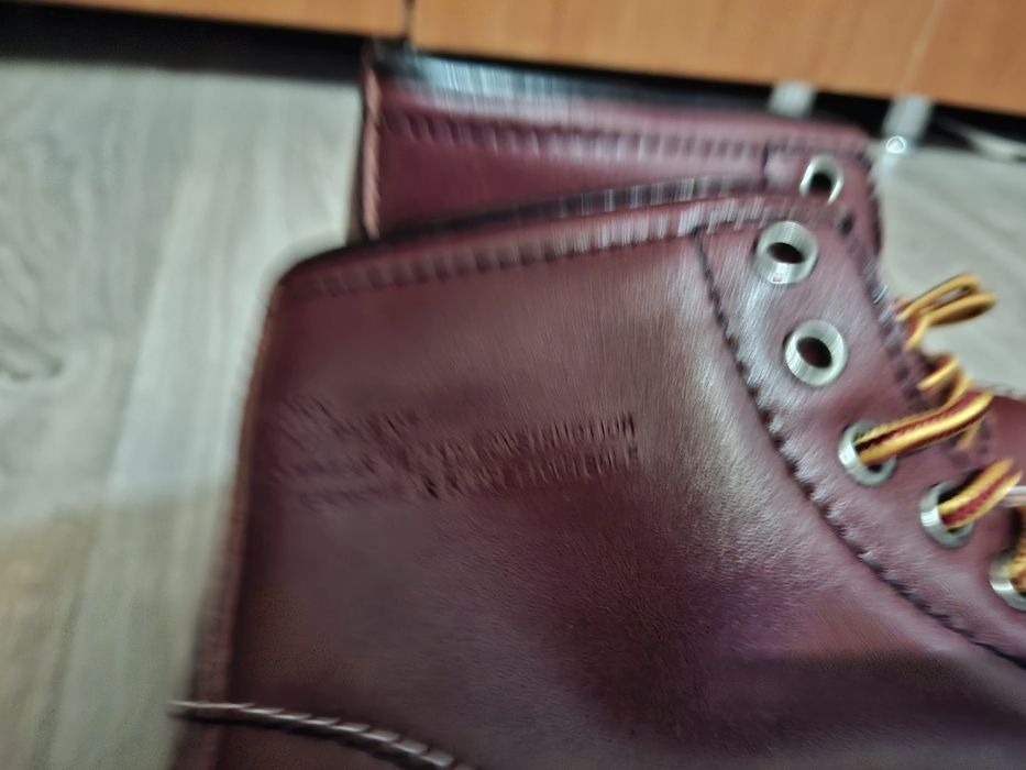 Vând bocanci Model Moc Toe mărimea 42 model Fabulos Top