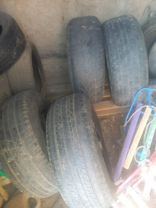 Продам шины летние