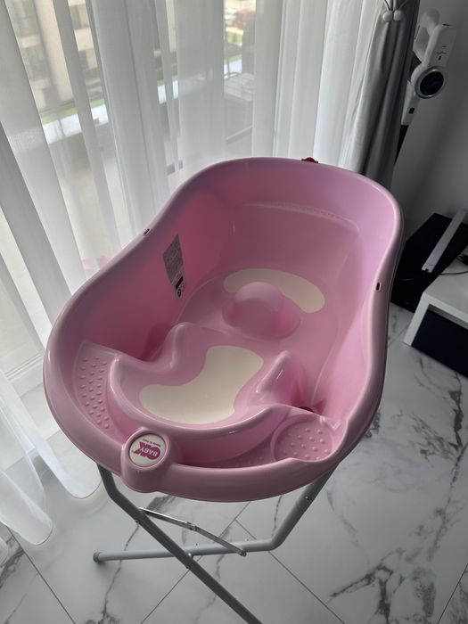 cădiță de baie cu suport metalic  OkBaby Onda Evolution.