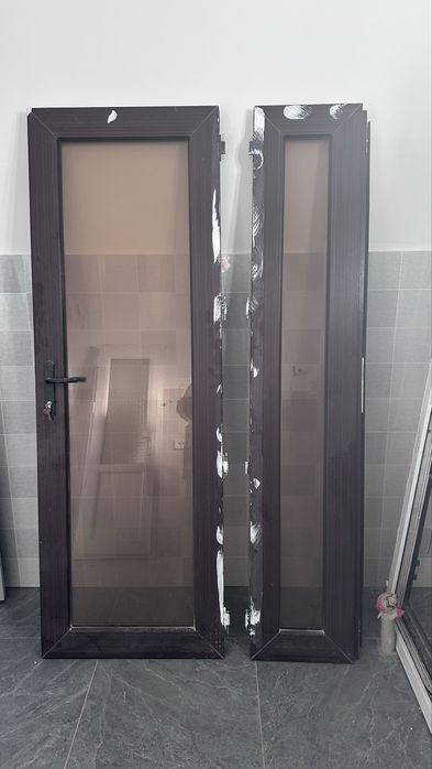 Пластиковые двери