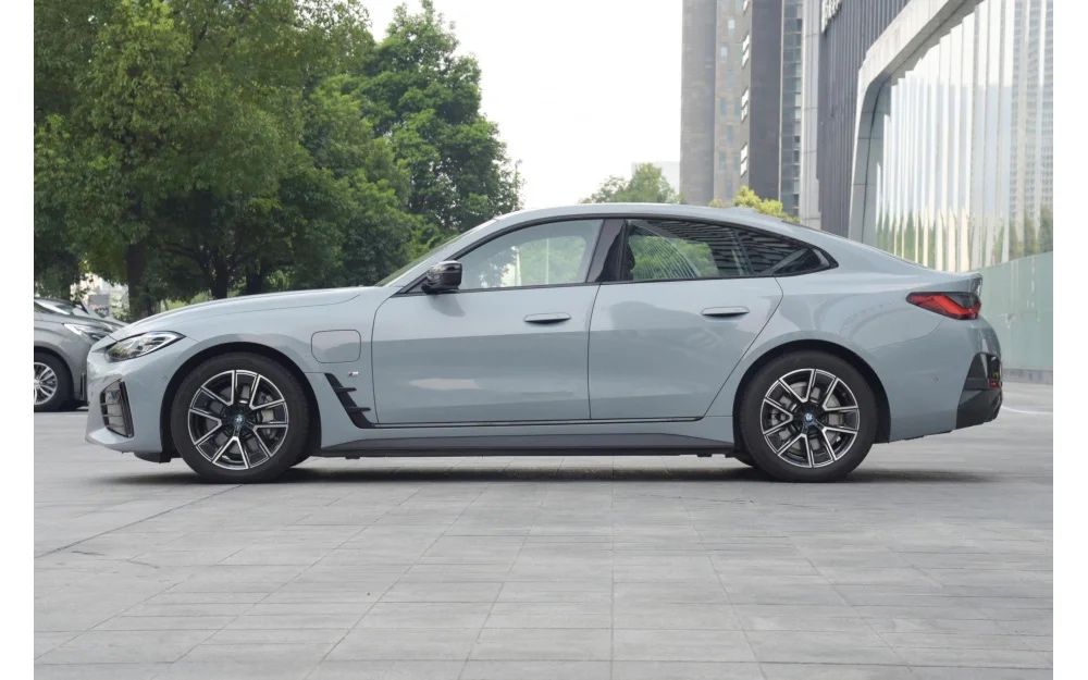 BMW i4 eDrive 40 под заказ от Terra Auto