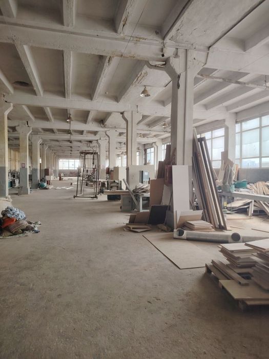 Продам базу 7 000 м2, 10 соток