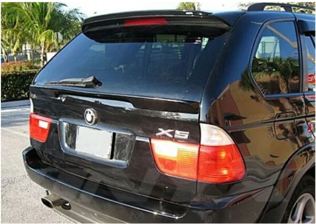 Заднее стекло е53. X5 e53 антикрыло. Спойлер БМВ х5 е53. BMW x5 e53 спойлер. Спойлер задний БМВ х5 е53.