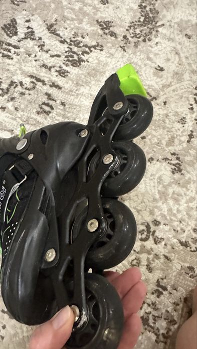 Продам роликовые коньки р 29-33