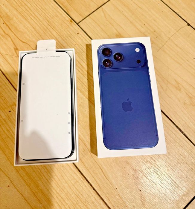 iPhone 17 pro Max, 512GB, deep blue