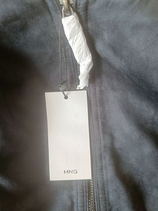 Бомбър яке Mango