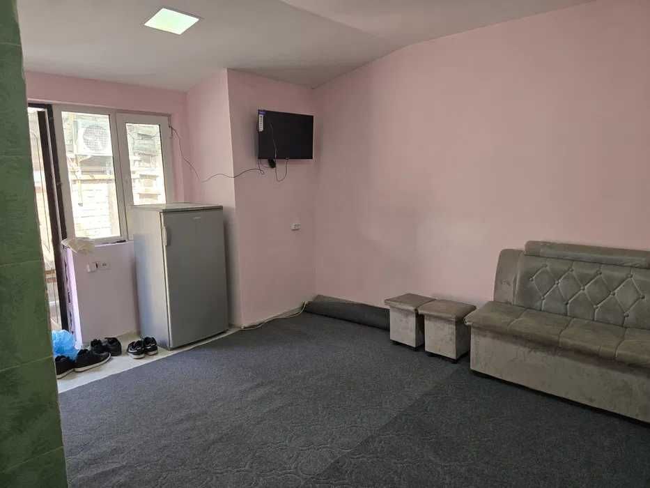 Срочно сдается домик 2 ком, 0,3 сотки. Саракулька