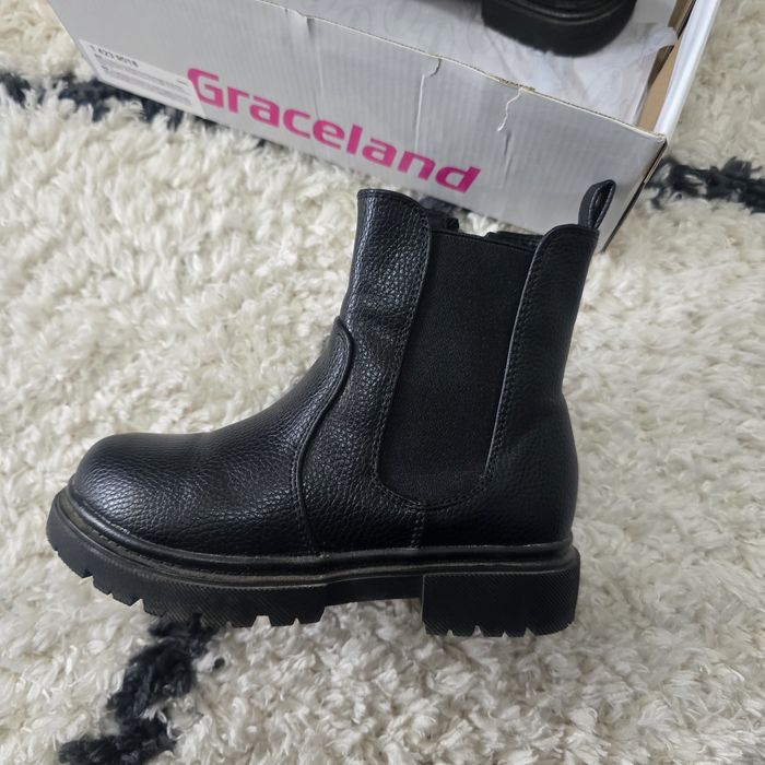 Боти за момиче!!!