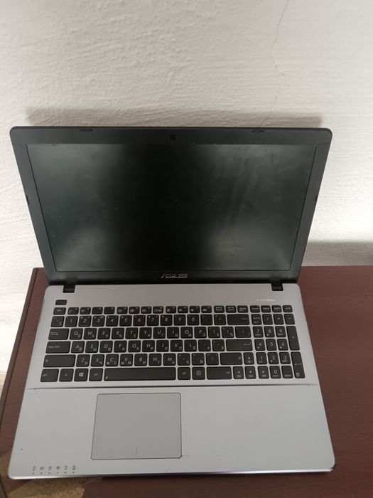 Продам ноутбук ASUS