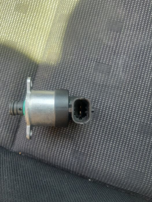 Клапан чисто нов