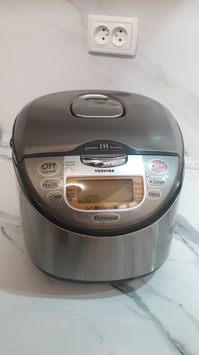 Мультиварка Toshiba