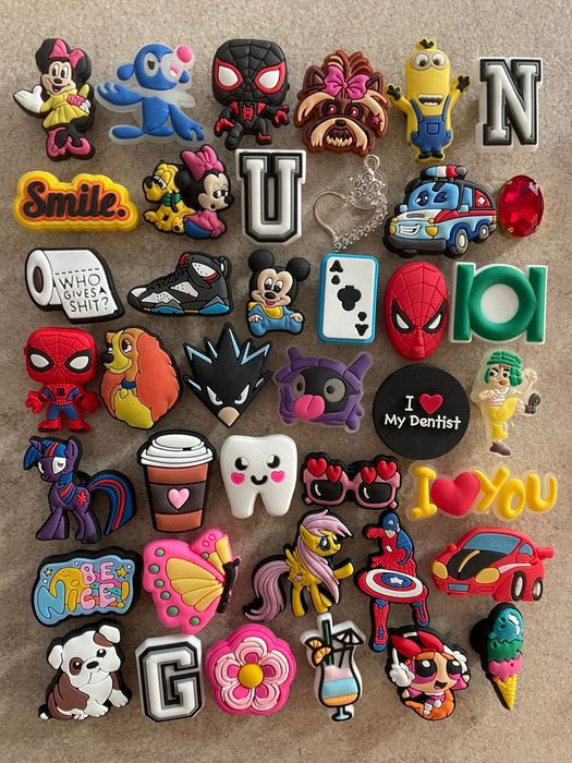 Accesorii figurine pentru papuci still Crocs