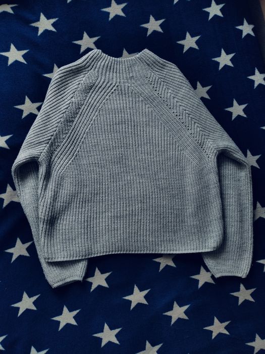 Продам кофту теплую