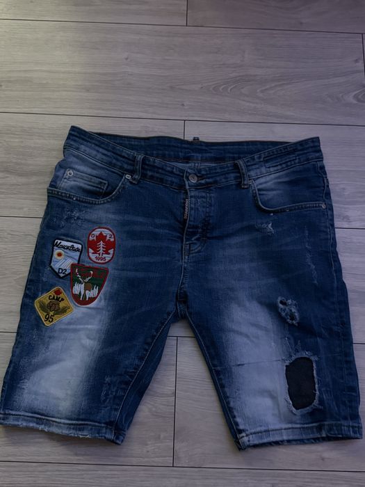 Blugi Dsquared scurti