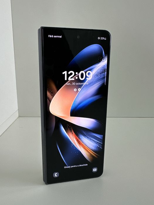 Samsung Galaxy Z Fold 4