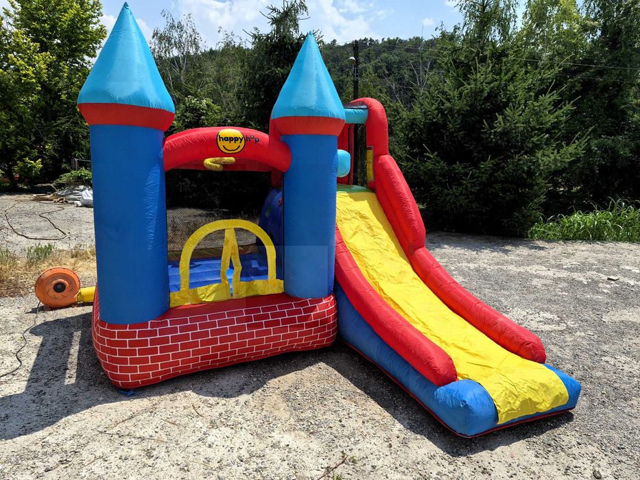 Castel gonflabil Happy Hop cu tobogan şi pompă inclusă - Spațiu de joacă copii