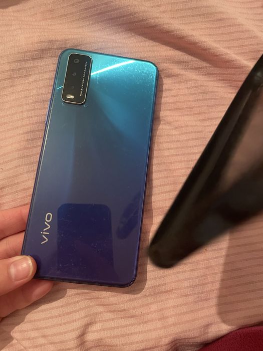 Vivo Y20 64gb срочно