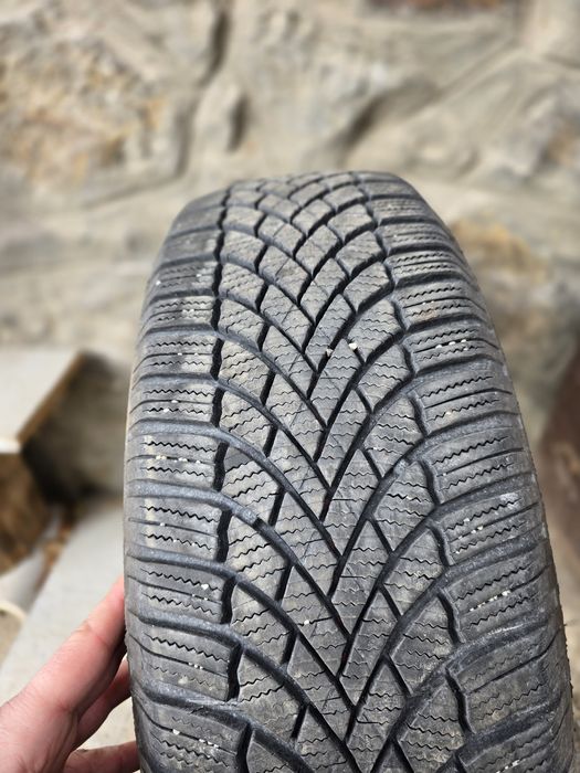 Четири броя Зимни гуми Bridgestone Blizzak LM 005  195/65/15