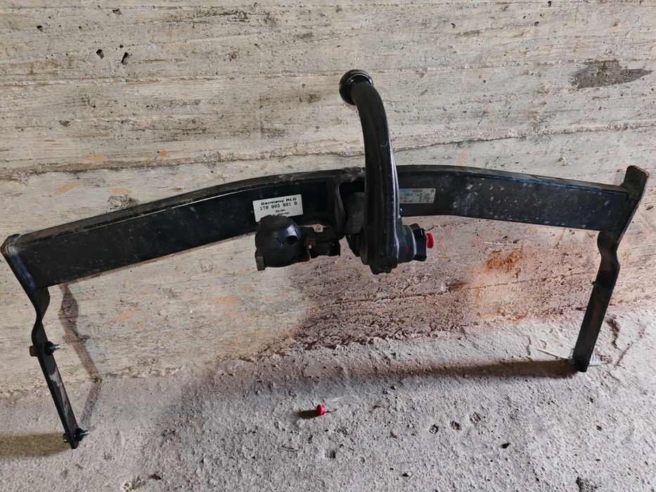 Теглич за vw touran