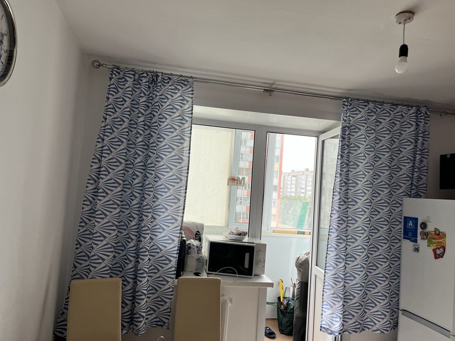 Продам шторы хорошие