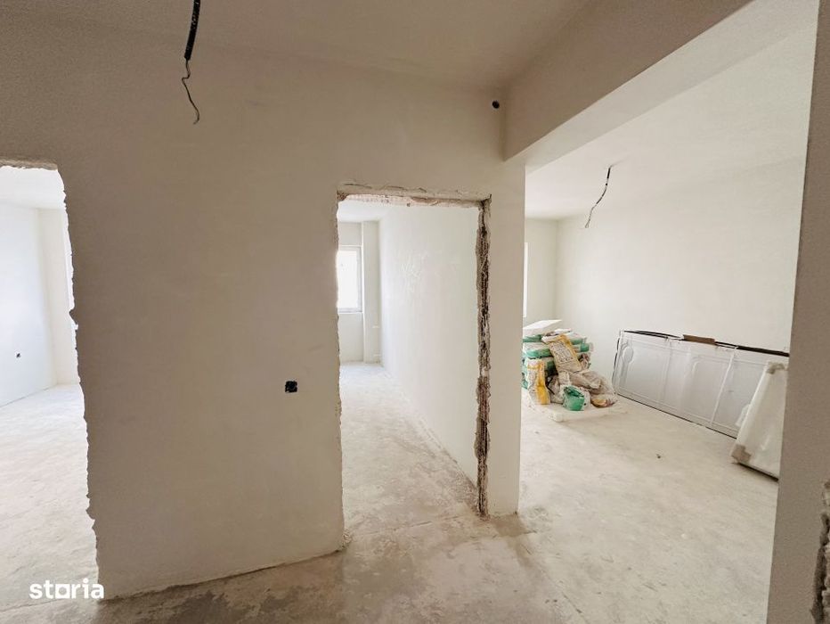 Studio superb 42 mp , decomandat , confort 1 sporit , Sg Ilie Petre ,