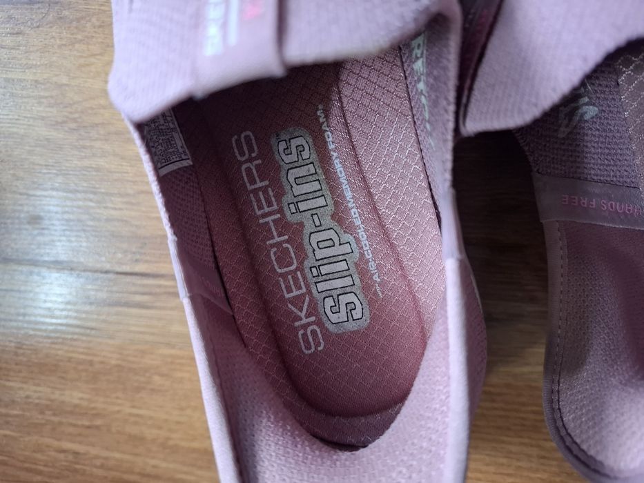 Skechers дамски обувки 38 номер.