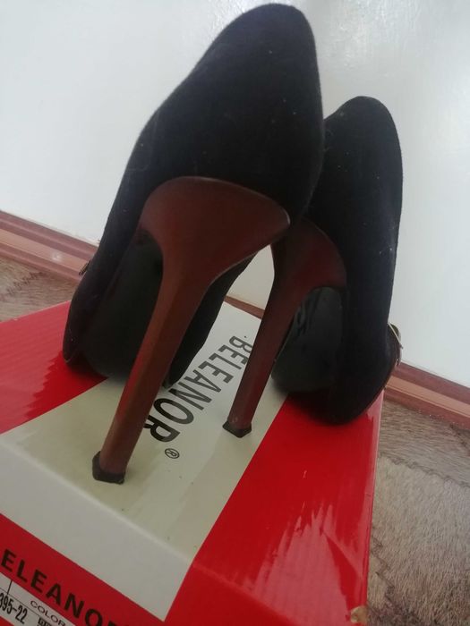 ТУФЛИ 5500 пишите на ватсап