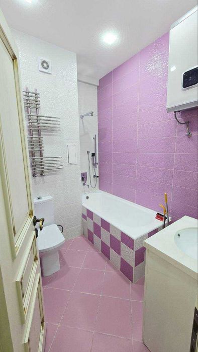 продается 3/6/8
новостройка 
GOLDEN HOUSE