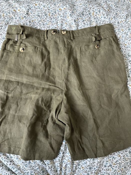 Pantaloni scurti din in