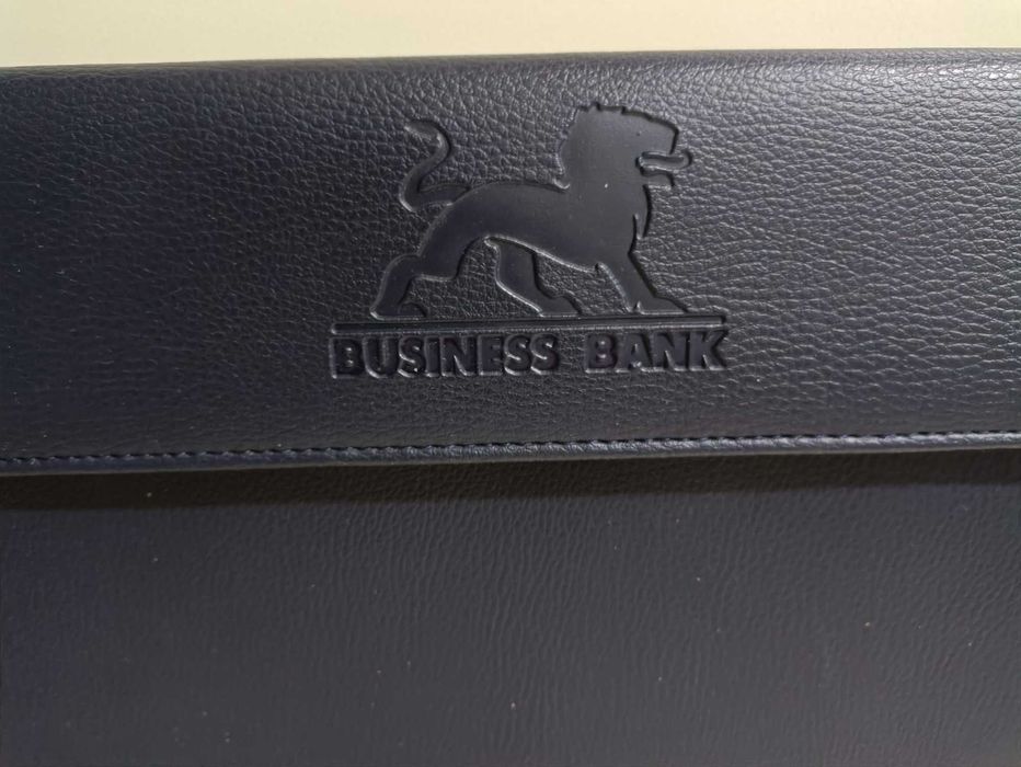 Кожаная сумка-портфель (папка) для документов