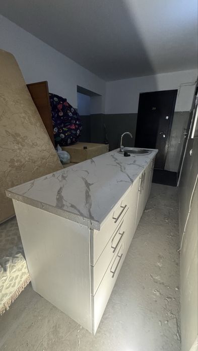 Продам кухонный гаргитур